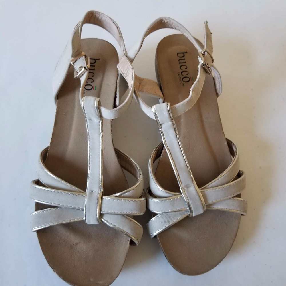 Bucco Capensis Women Multicolor Wedge Sandal Shoes